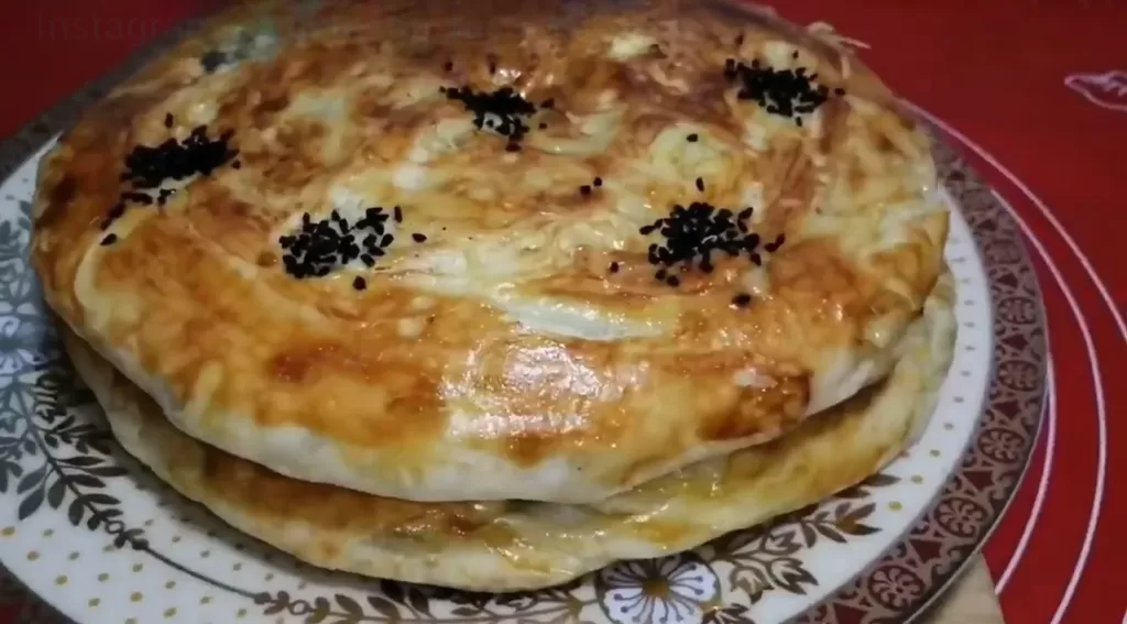 Луковые лепешки узбекской кухни